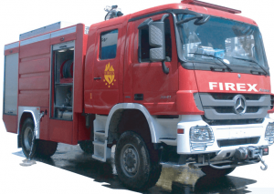 Airport fire fighting vehicle